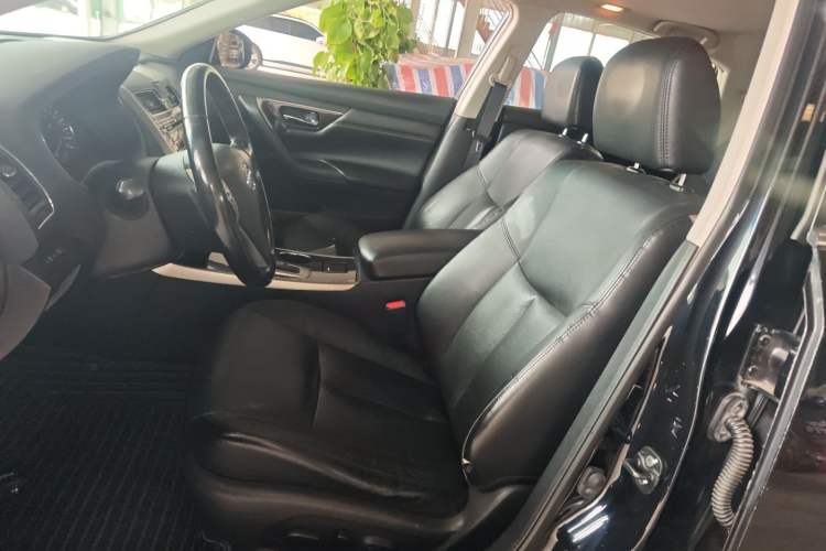 Used Nissan Teana 2013 2.0L XL Comfort Edition Left Front Seat
