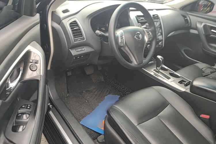 Used Nissan Teana 2013 2.5L XL Leading Edition Left Front Seat