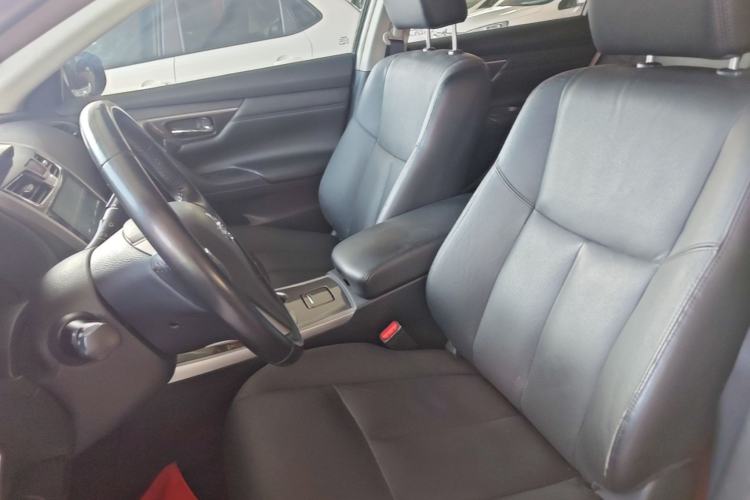 Used Nissan Teana 2013 2.0L XL Comfort Edition Left Front Seat