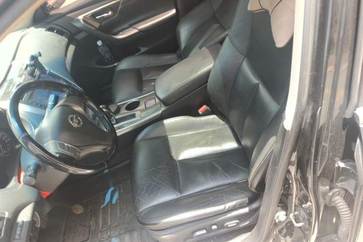 Used Nissan Teana 2013 2.0L XL Comfort Edition Left Front Seat