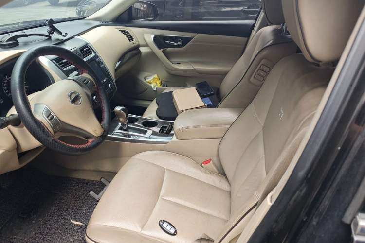 Used Nissan Teana 2013 2.0L XL Comfort Edition Left Front Seat