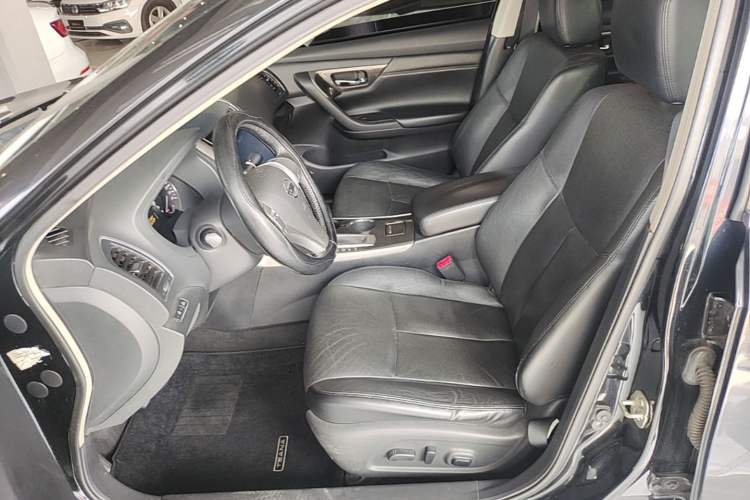 Used Nissan Teana 2013 2.0L XL Comfort Edition Left Front Seat