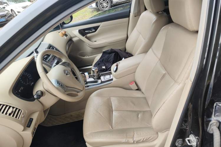 Used Nissan Teana 2013 2.0L XL Comfort Edition Left Front Seat