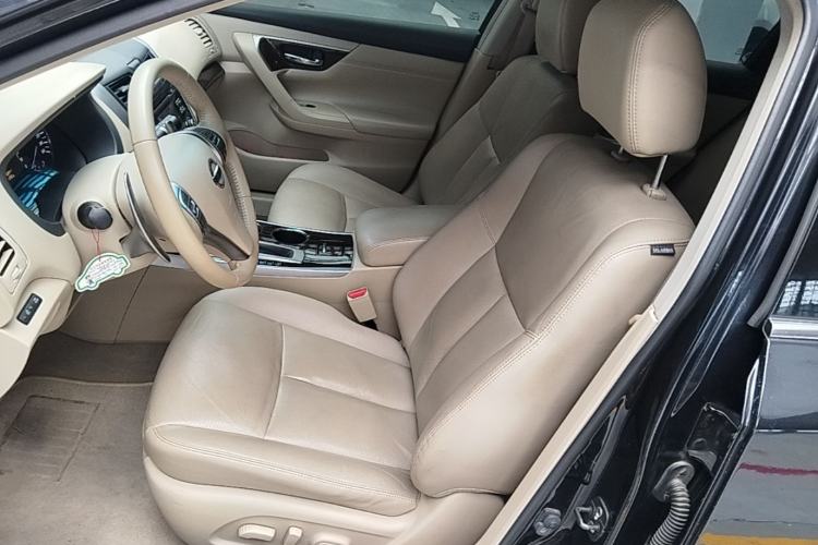 Used Nissan Teana 2013 2.5L XL Leading Edition Left Front Seat