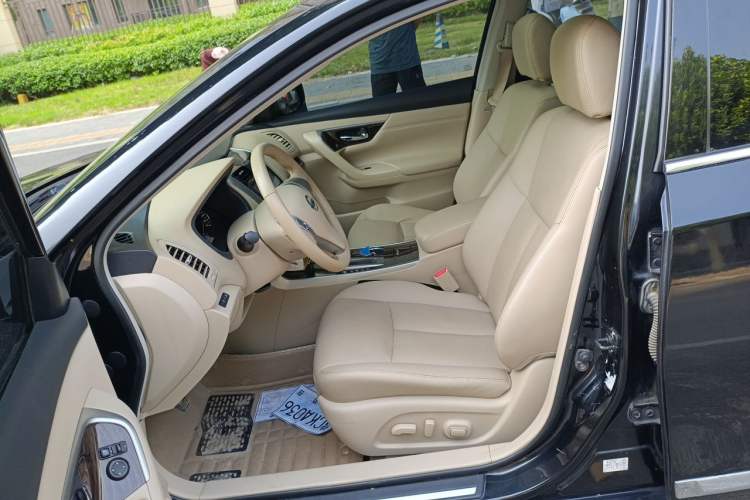 Used Nissan Teana 2013 2.0L XL Comfort Edition Left Front Seat