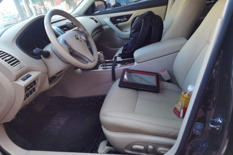 Used Nissan Teana 2013 2.0L XL Comfort Edition Left Front Seat