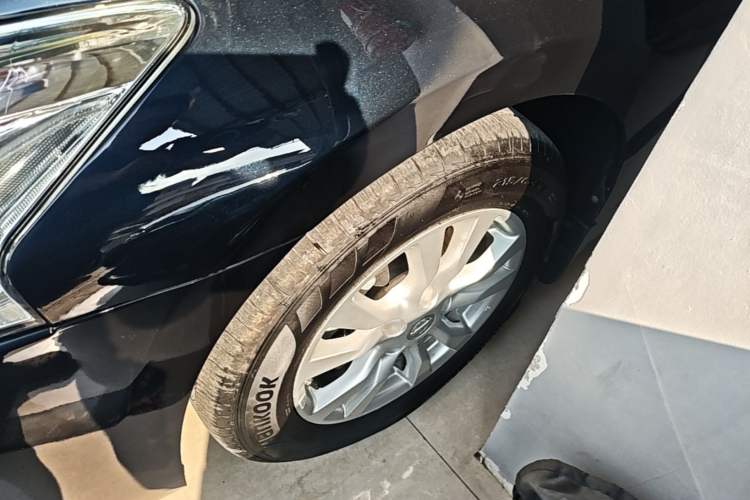 Used Nissan Teana 2013 2.0L XL Comfort Edition Left Front Wheel Hub