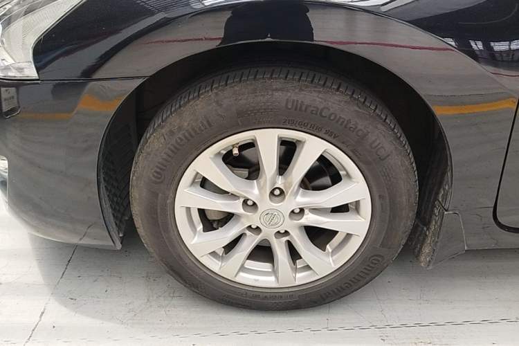 Used Nissan Teana 2013 2.5L XL Leading Edition Left Front Wheel Hub
