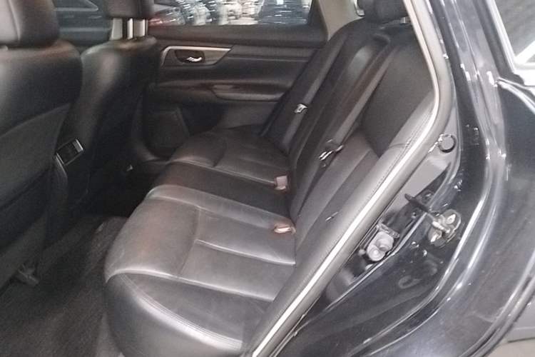 Used Nissan Teana 2013 2.0L XL Comfort Edition Left Rear Seat