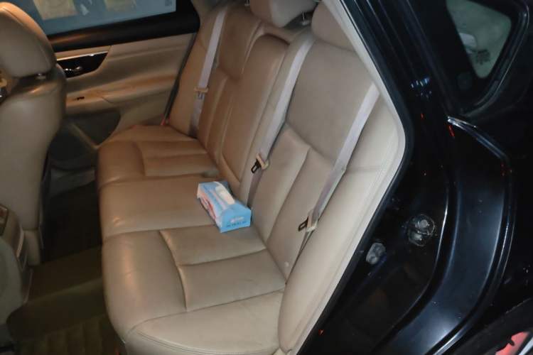 Used Nissan Teana 2013 2.5L XL-NAVI Luxury Edition Left Rear Seat