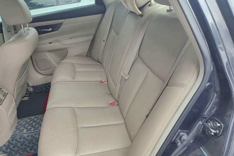 Used Nissan Teana 2013 2.0L XL Comfort Edition Left Rear Seat