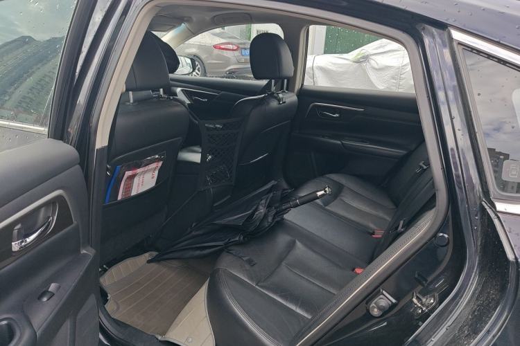 Used Nissan Teana 2013 2.5L XL-NAVI Tech Smart Enjoyment Edition Left Rear Seat