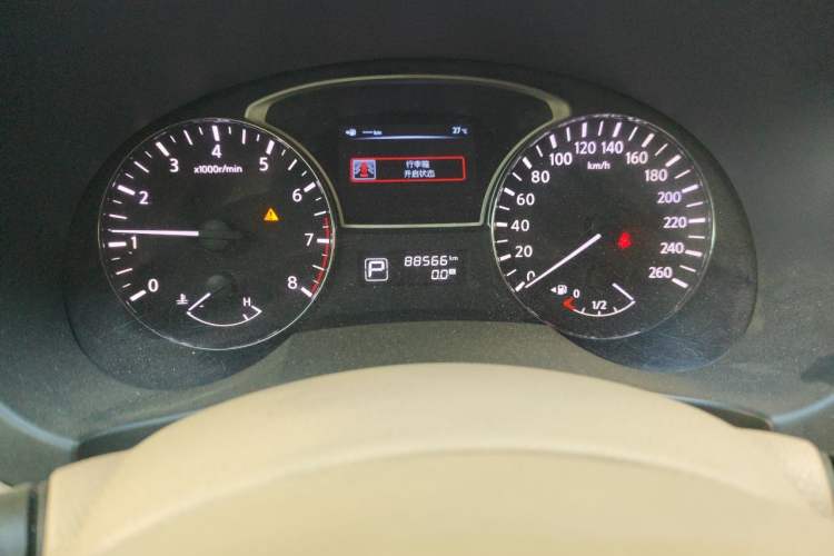 Used Nissan Teana 2013 2.0L XE Fashion Edition Odometer Close Up