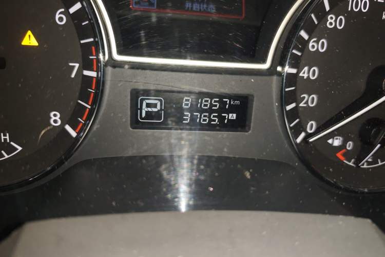 Used Nissan Teana 2013 2.0L XL Comfort Edition Odometer Close Up