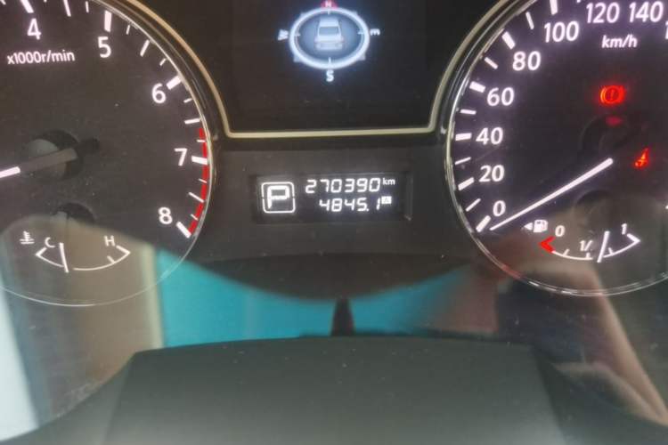 Used Nissan Teana 2013 2.5L XL-NAVI Luxury Edition Odometer Close Up