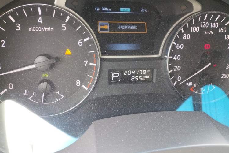 Used Nissan Teana 2013 2.5L XL-Upper NAVI Tech Deluxe Edition Odometer Close Up