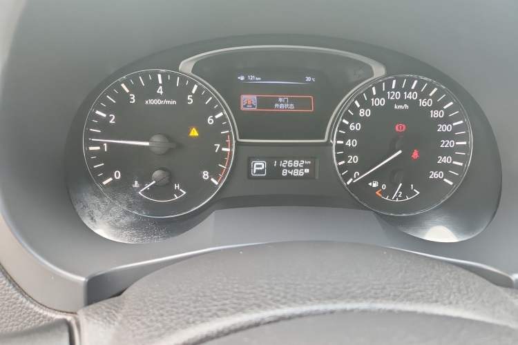 Used Nissan Teana 2013 2.0L XL Comfort Edition Odometer Close Up