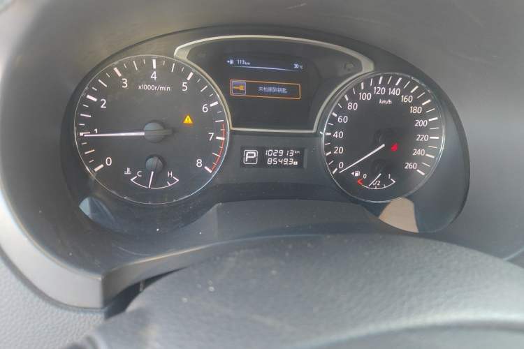 Used Nissan Teana 2013 2.0L XL-NAVI Smart Navigation Edition Odometer Close Up