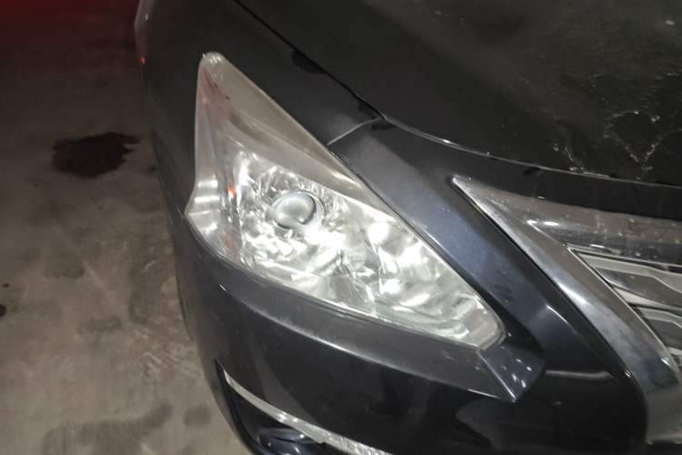 Used Nissan Teana 2013 2.0L XL-NAVI Smart Navigation Edition Right Front Headlight