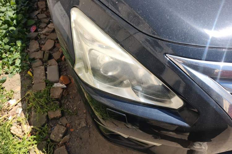 Used Nissan Teana 2013 2.5L XL Leading Edition Right Front Headlight