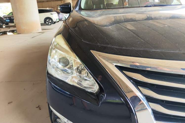 Used Nissan Teana 2013 2.0L XL Comfort Edition Right Front Headlight