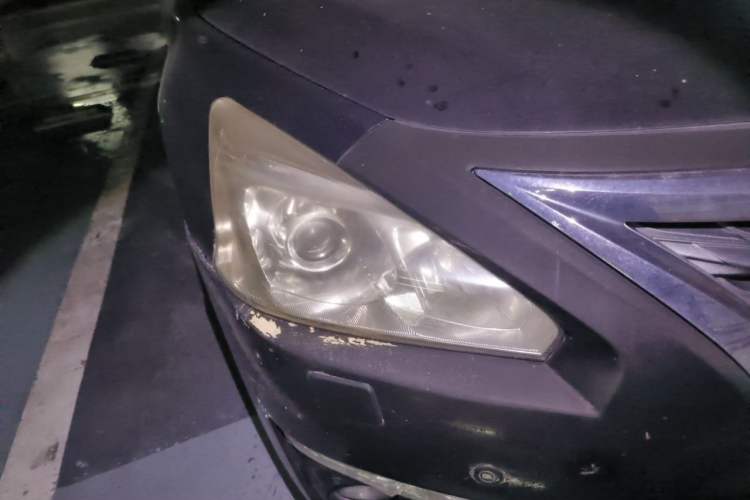 Used Nissan Teana 2013 2.0L XL Comfort Edition Right Front Headlight