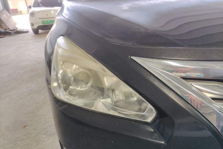 Used Nissan Teana 2013 2.0L XL Comfort Edition Right Front Headlight