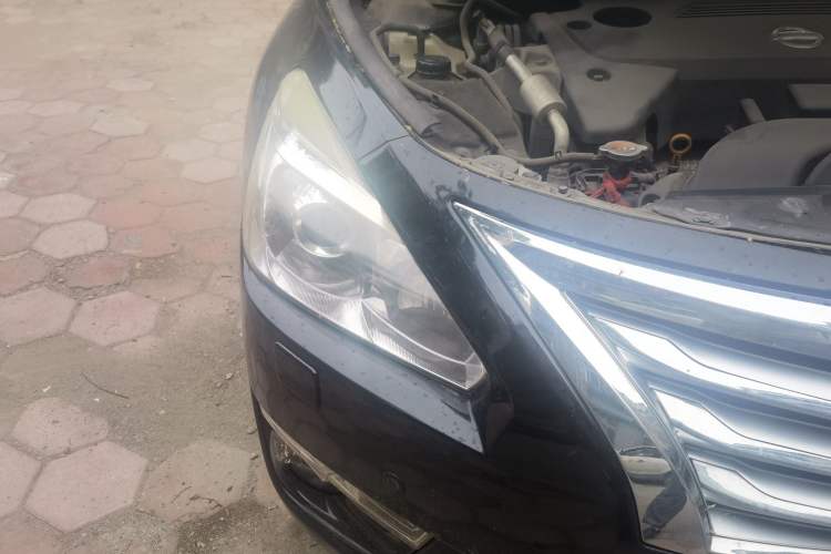Used Nissan Teana 2013 2.5L XL Leading Edition Right Front Headlight