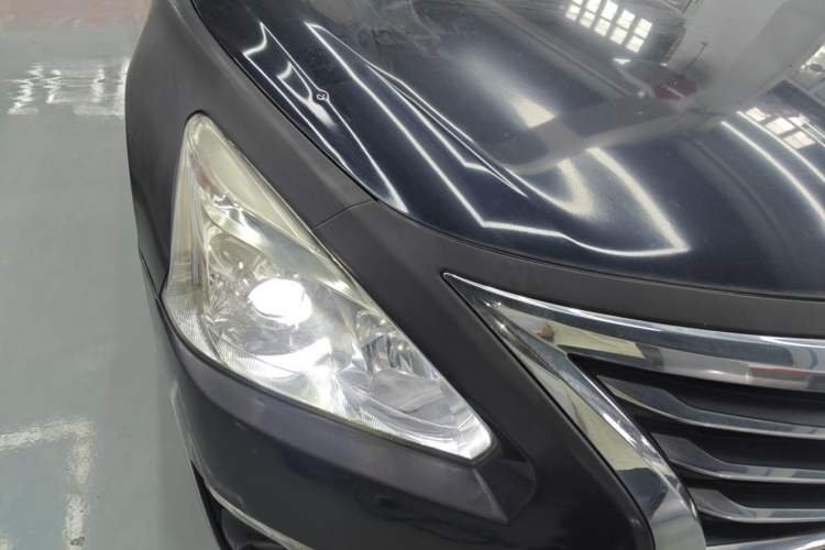 Used Nissan Teana 2013 2.0L XL Comfort Edition Right Front Headlight
