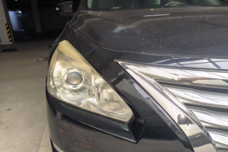 Used Nissan Teana 2013 2.0L XL Comfort Edition Right Front Headlight