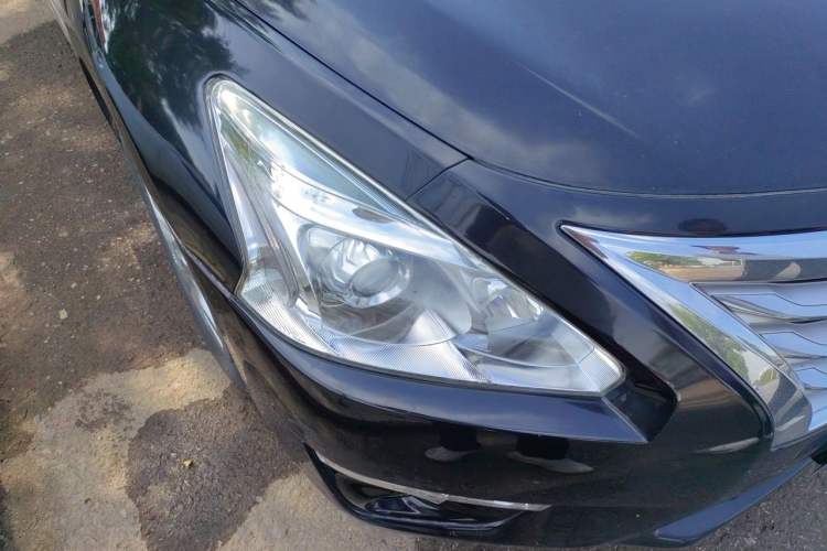 Used Nissan Teana 2013 2.0L XL Comfort Edition Right Front Headlight