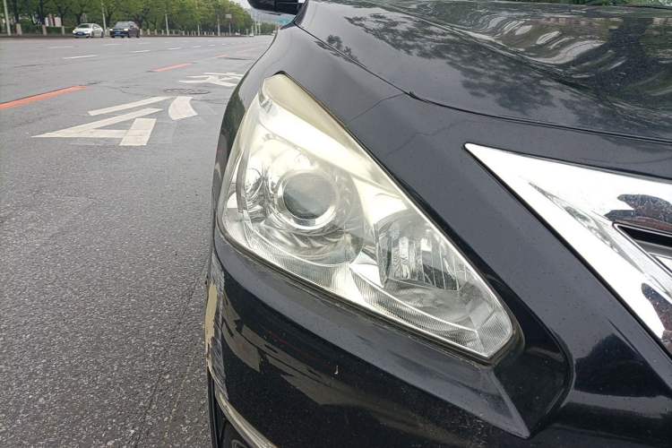 Used Nissan Teana 2013 2.0L XL Comfort Edition Right Front Headlight