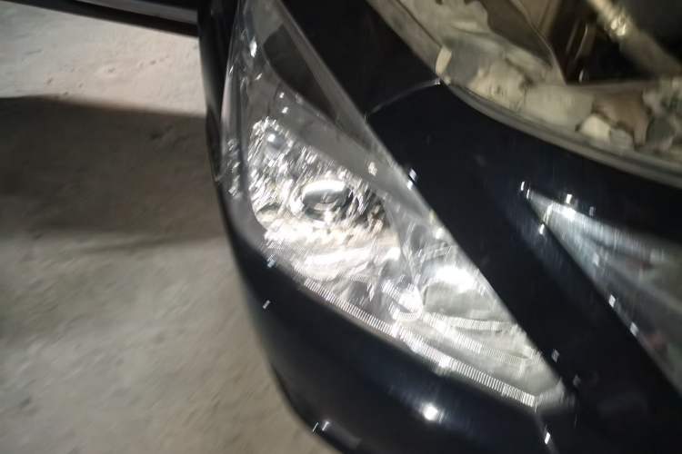 Used Nissan Teana 2013 2.0L XL Comfort Edition Right Front Headlight