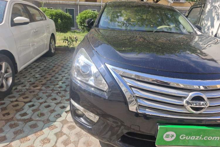 Used Nissan Teana 2013 2.0L XL Comfort Edition Right Front Headlight