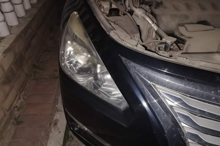 Used Nissan Teana 2013 2.0L XL Comfort Edition Right Front Headlight