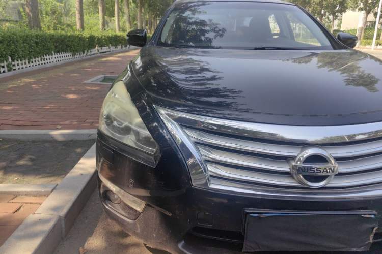 Used Nissan Teana 2013 2.5L XL Leading Edition Right Front Headlight
