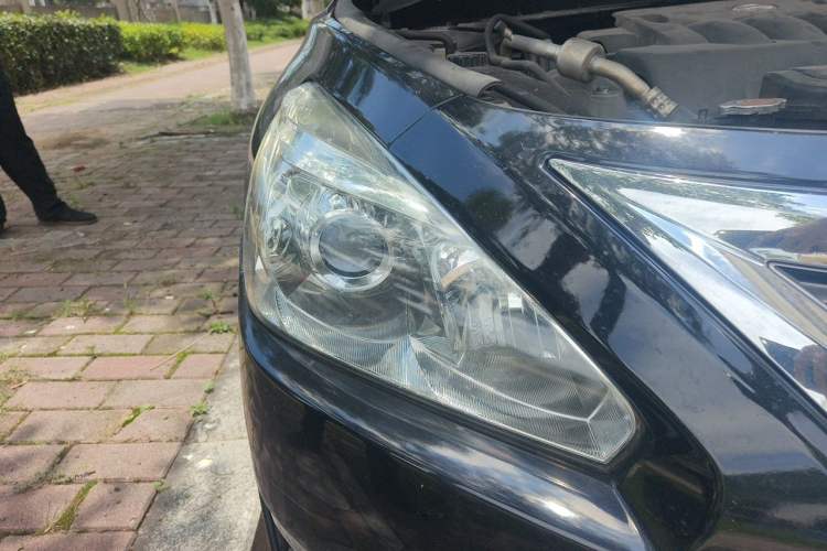 Used Nissan Teana 2013 2.0L XL Comfort Edition Right Front Headlight