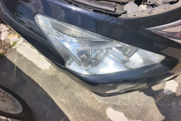 Used Nissan Teana 2013 2.0L XL Comfort Edition Right Front Headlight