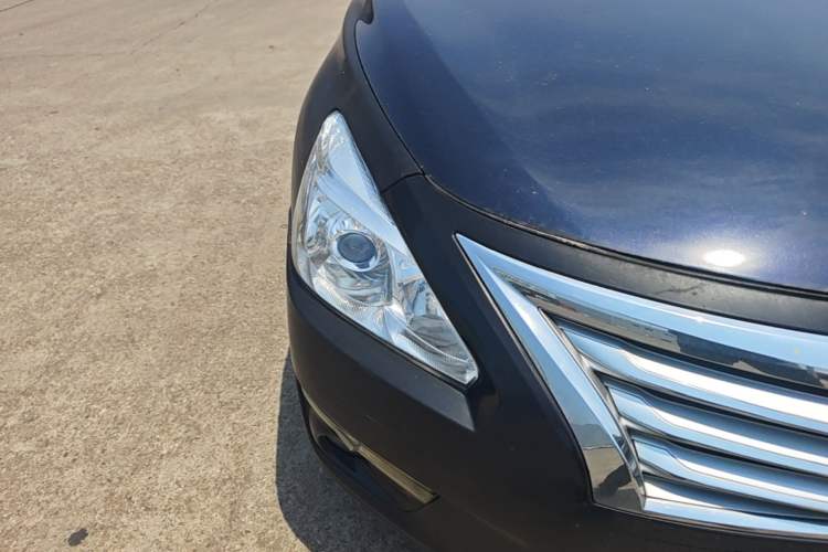Used Nissan Teana 2013 2.0L XL Comfort Edition Right Front Headlight