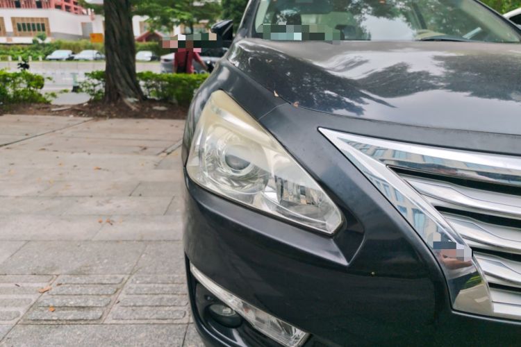 Used Nissan Teana 2013 2.0L XL Comfort Edition Right Front Headlight