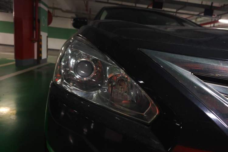 Used Nissan Teana 2013 2.0L XL Comfort Edition Right Front Headlight