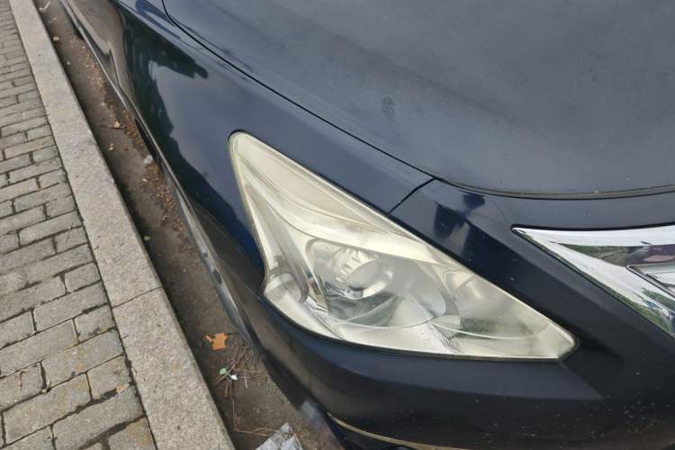 Used Nissan Teana 2013 2.0L XL Comfort Edition Right Front Headlight