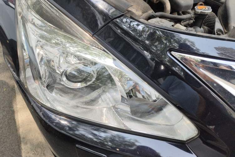 Used Nissan Teana 2013 2.5L XL-NAVI Luxury Edition Right Front Headlight