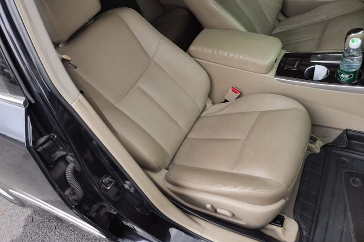 Used Nissan Teana 2013 2.0L XL Comfort Edition Right Front Seat