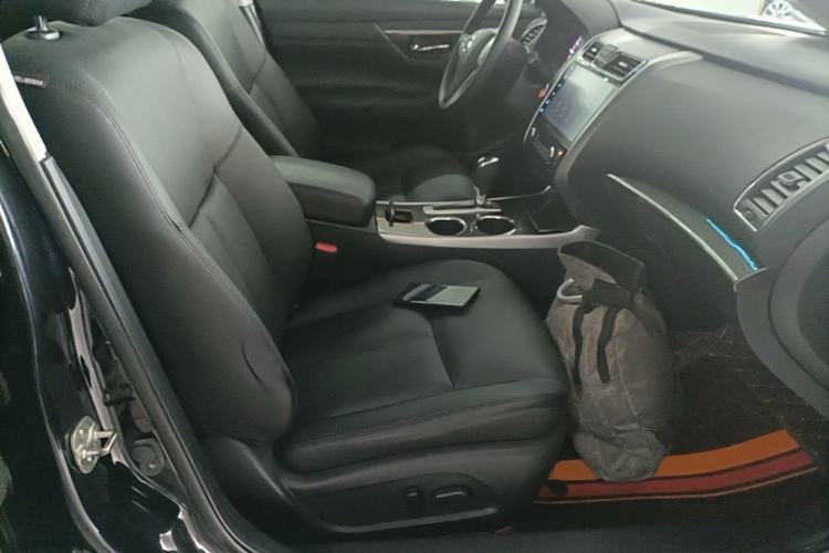 Used Nissan Teana 2013 2.0L XL Comfort Edition Right Front Seat