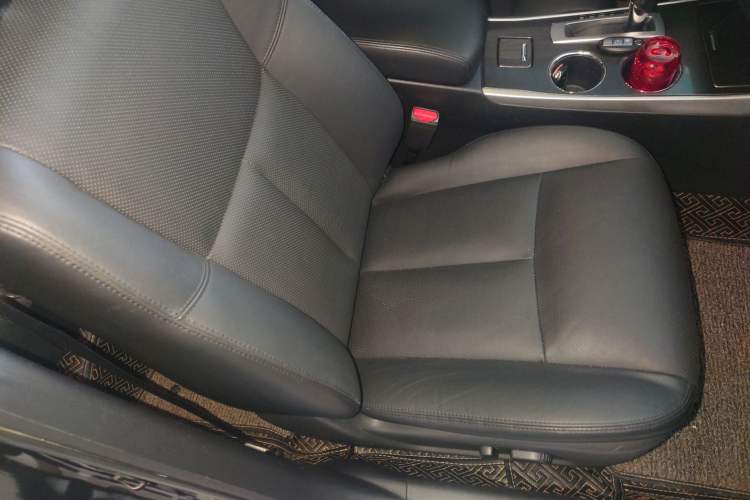 Used Nissan Teana 2013 2.0L XL Comfort Edition Right Front Seat