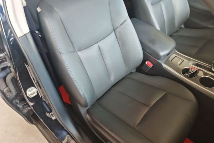Used Nissan Teana 2013 2.0L XL Comfort Edition Right Front Seat