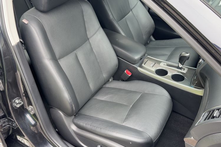 Used Nissan Teana 2013 2.0L XL Comfort Edition Right Front Seat