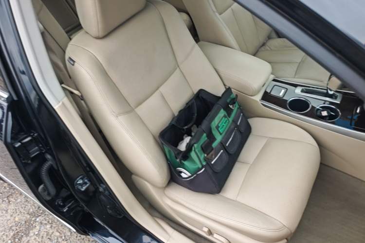 Used Nissan Teana 2013 2.0L XL Comfort Edition Right Front Seat