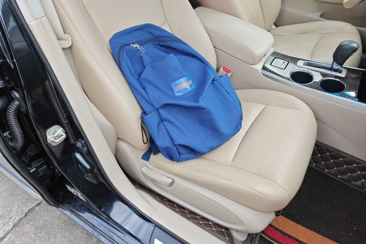 Used Nissan Teana 2013 2.0L XE Fashion Edition Right Front Seat
